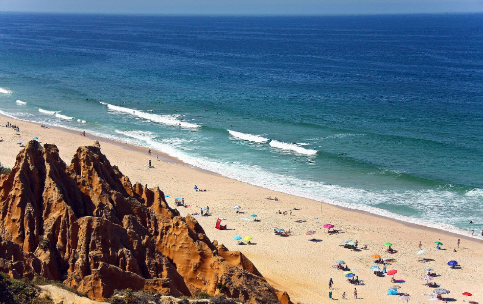 Beach Galé-Fontainhas, Portugal, Portugal